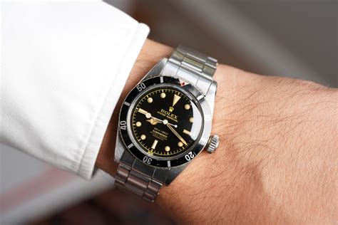 James Bonds Rolex Submariner And Iconic Hollywood Watches For Auction