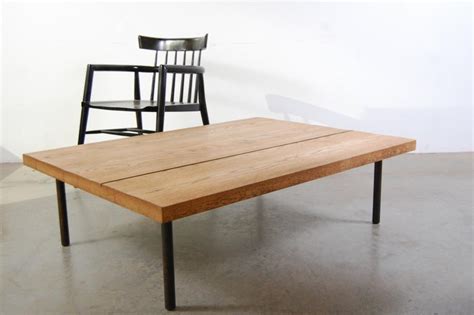 Discover a modern coffee table in luxurious finishes or browse our large selection of natural round coffee tables. Oak and Ebony Coffee Table by BDDW For Sale at 1stDibs