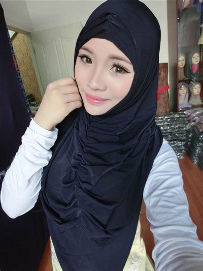 Lj1 New Style Folds Muslim Hijabs Two Piece Fashion Muslim Scarf
