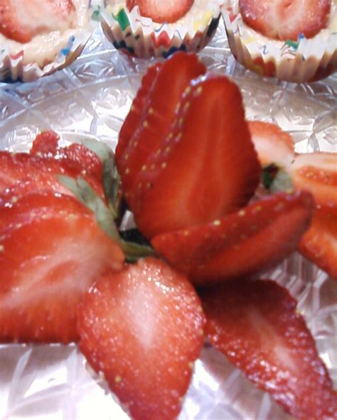 Strawberry Garnish Food Strawberry Foodie