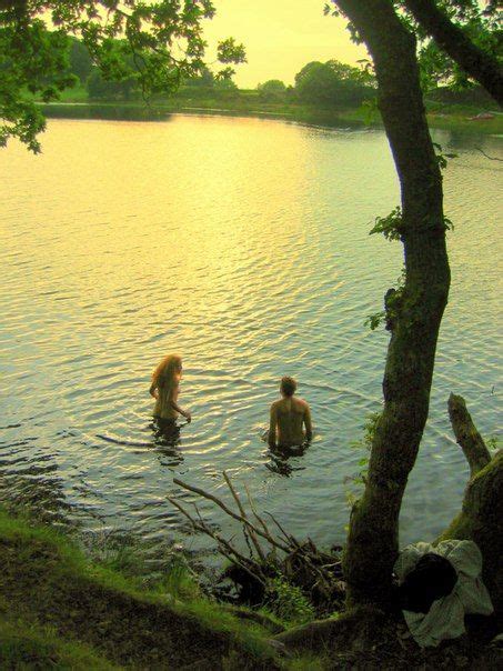 Skinny Dipping Couple Todo Lovewild Pinterest