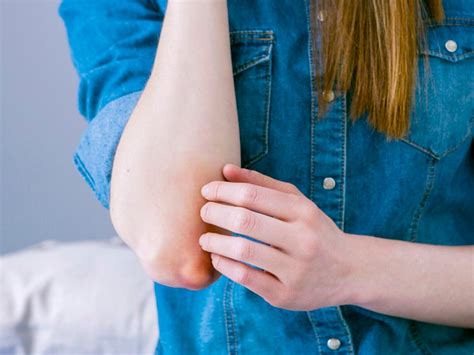 18 Causes Of Bump On Elbow Injury Cyst Bursitis And More