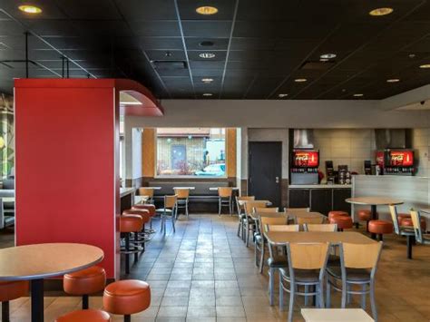 Rest assured, we're helping everyone keep their distance inside and out. McDonalds Near Midway Mall - Picture of McDonald's, Elyria ...
