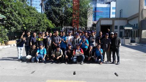 Operator forklift berkembang seiring berkembangnya industri di indonesia kompetensi untuk operator forklift belum memadai. Pelatihan Operator Forklift PT Frisian Flag Indonesia 22 s.d 24 Agustus 2017 | Pelatihan Teknik ...