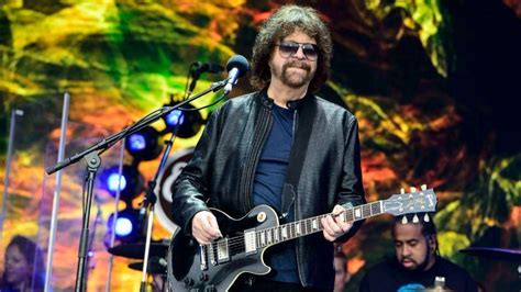 Elo Led By Jeff Lynne To Do First North American Tour In 37 Years