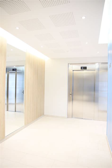 We did not find results for: Hall d'entrée de l'immeuble | Décoration immeuble ...