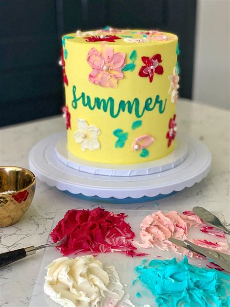 Essential office supplies keep offices ticking over and maintain. Palette Knife Buttercream Flowers | Cake Masters Magazine