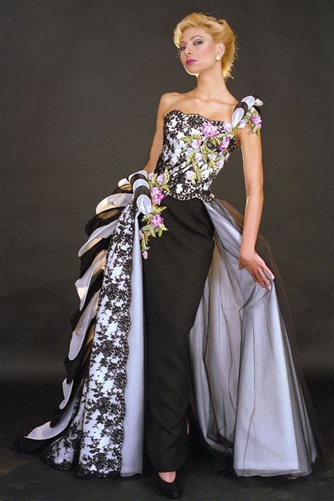 Blanka Matragi Persian Princess Haute Couture Dresses Fashion Show