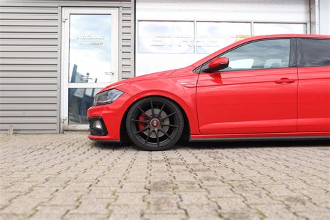 The apron of the polo has a filigree spoiler lip that has small. Polo AW GTI - Sænkningskatalog - Streetpoint.dk