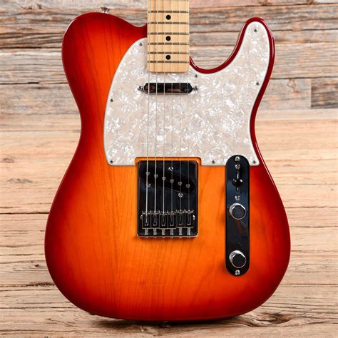 Fender Limited Standard Telecaster Ash Aged Cherry Burst 2011 Chicago