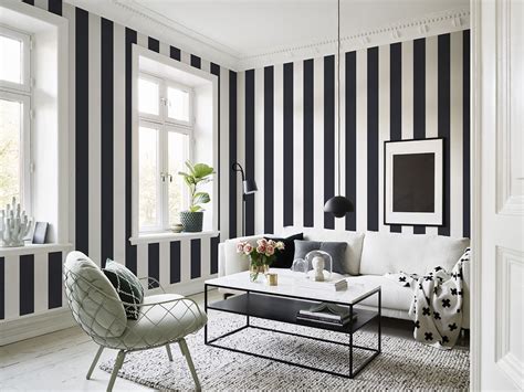 Pin By M B On Haus Striped Wallpaper Living Room Wallpaper Living