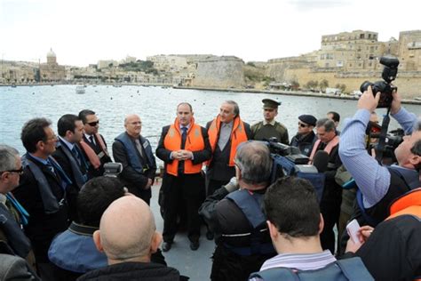 Details On The Popes Trip Across The Harbour Announced Archdiocese