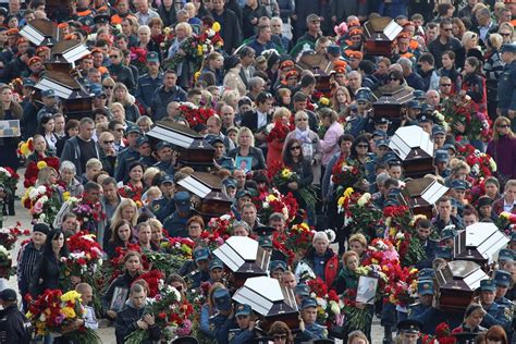 Crimea Mourns Victims Of Mass Shooting Newsbook