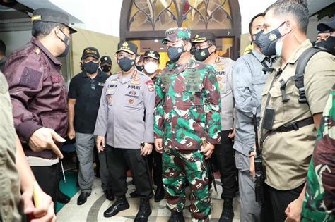 Tni Dukung Polri Tindak Tegas Aktor Pelaku Bom Di Gereja Katedral
