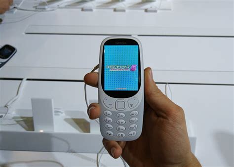 Its solid body with a tactile matte finish ensures quality at your touch. Estas son 3 buenas alternativas al Nokia 3310, que ya puedes comprar