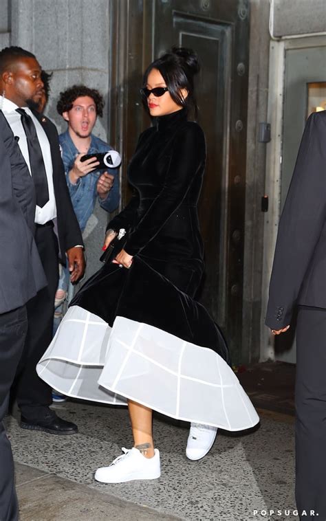 Rihanna Wore Her Givenchy Ballgown With Nike Sneakers Popsugar Fashion Uk