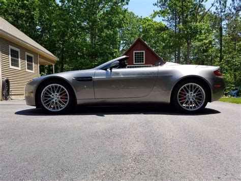 Sell used 2009 Aston Martin Vantage in Center Conway, New Hampshire
