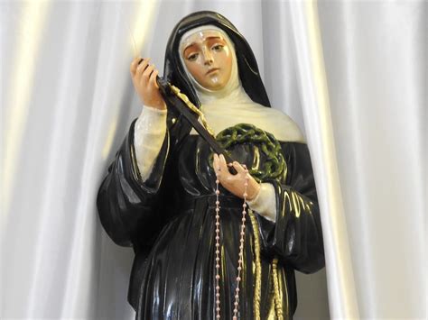 Con toda la confianza en tu celestial poder, recurro a ti en el caso difícil e imprevisto que oprime dolorosamente mi corazón. Começam as festividades em honra da Padroeira dos ...