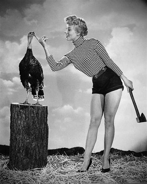13 Bizarre Vintage Thanksgiving Pinups Excuses To Make Eat And Party Vintage Thanksgiving