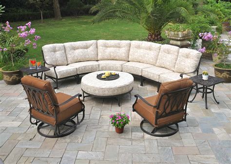 How many people will use your patio furniture at a time? Outstanding Ways To Decorate Patio In Arabian Ranches ...