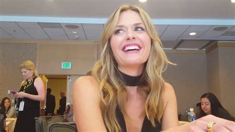 Sdcc Psych Maggie Lawson Juliet O Hara Youtube