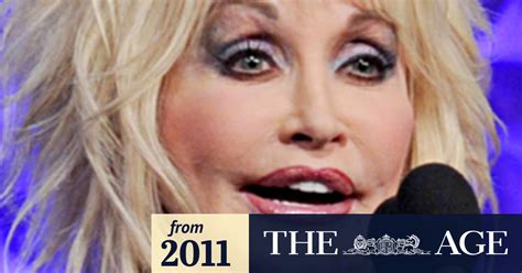 Dolly Parton Apology For Lesbian Slight