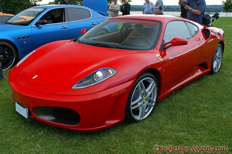 Red Ferrari F430 F1 Picture