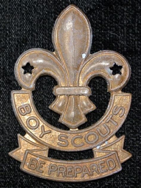 Vintage Boy Scouts Be Prepared Badge Montreal Scully Ltd 33x48mm 2
