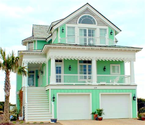 A beach setting calls for a different palette than a country or mountain cottage might. Decorative Coastal House Trim for your Porch and beyond ...