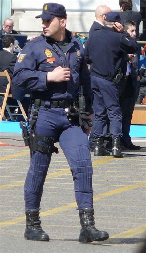 On Dutyany Reason Why Spanish Policemen Are So Gorgeous Mens