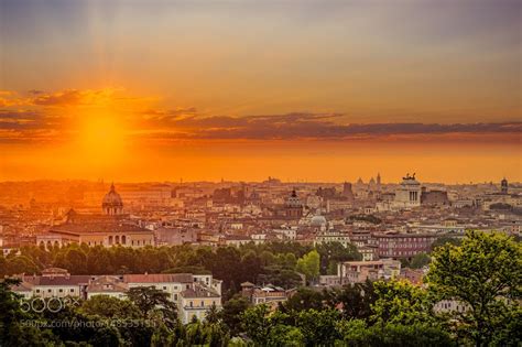 Sunrise In Rome Of Italy Monument Valley Sunrise Sunrise Sunset