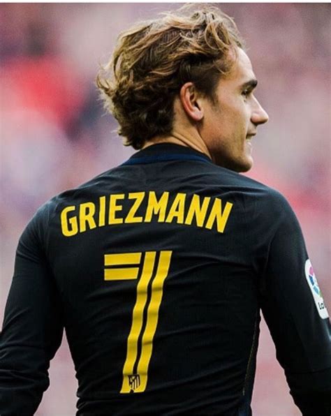 Many barcelona fans are not happy with antoine griezmann's long hair. 54+ Idea Griezmann Hairstyle Long