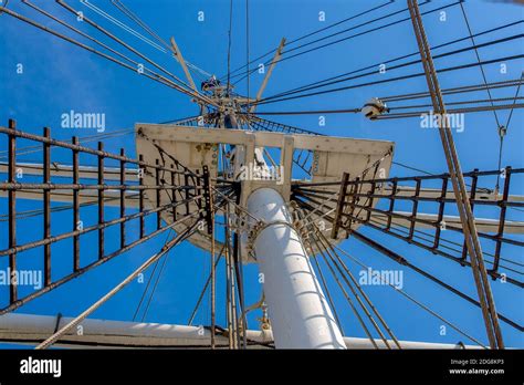 Mast Of Old Sailing Ship Stock Photo Alamy