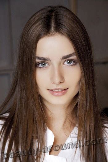 Top Beautiful Romanian Women Photo Gallery