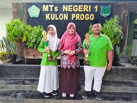 Siswa MTsN 1 Kulon Progo Raih Juara I Lomba Pidato Bahasa Indonesia