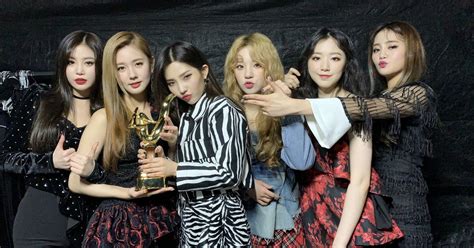 The group consists of 6 members: 六座新人獎開啟 (G)I-DLE 的 2019 年 實境節目下週開播! - KSD 韓星網 (KPOP)