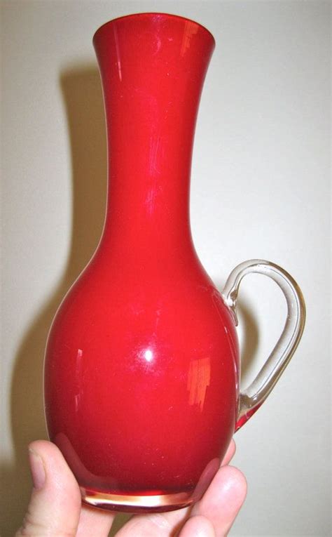 Red Retro Cased Glass Vase With White Lining And Clear Handle Etsy Uk Glass Vase Glass Vase