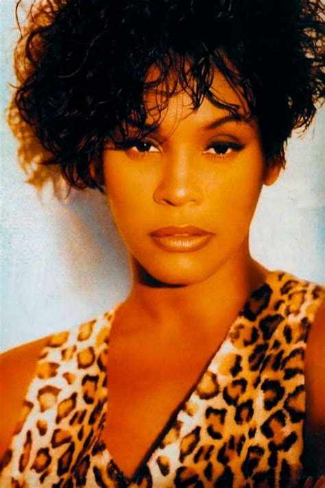 Pin By Lacher White On Beautiful Whitney Whitney Houston Whitney