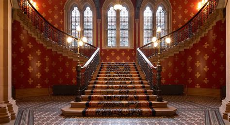 Supper Under The Staircase At The St Pancras Renaissance Hotel