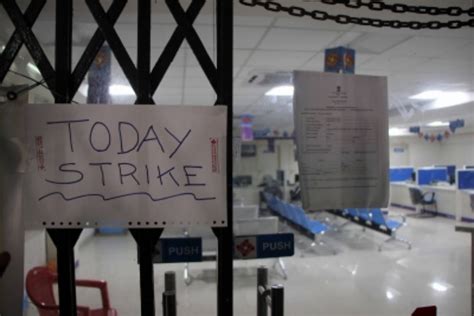 Bank Strike Banking Atm Services Across Country Hit As Psb Employees