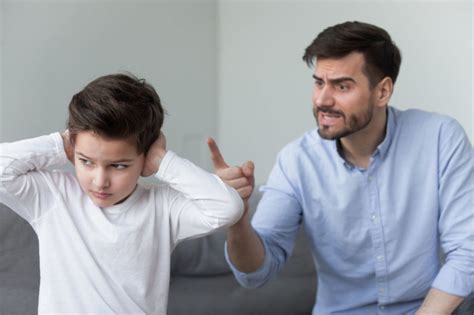 Yelling At Kids How To Stop Yelling Child Misbehaves