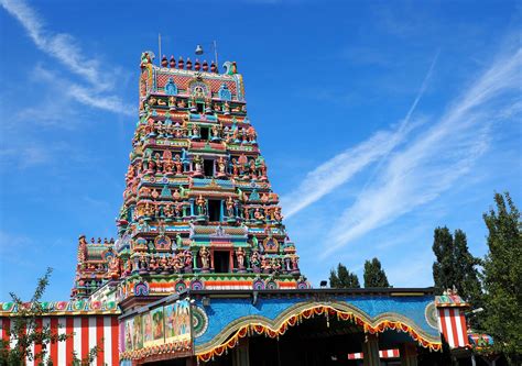 However, according to the law in sri. Sri Kamadchi Ampal Tempel Foto & Bild | deutschland ...