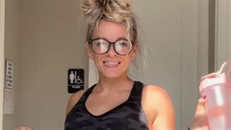 Teen Mom Mackenzie Mckee Shows Off Physique In Bra And Teeny Shorts As She Tells Fans About