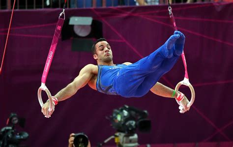 With Stepfathers Coaching Danell Leyva Makes Leap To Olympic Gymnast The New York Times