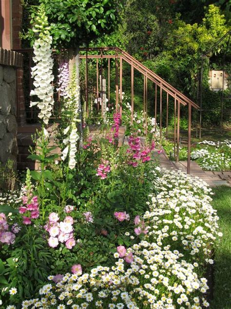 Top 10 Popular Diy Flower Gardens Ideas Silvias Crafts