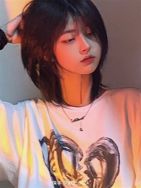 Pin By Na Na On Justina Xie In 2021 Korean Short Hair Shot Hair