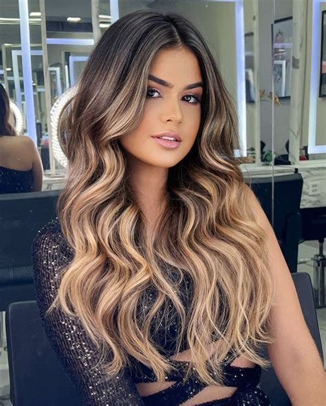 Renê Almeida No Instagram “o Cabelo Do Momento Dourado 🤩🌟 Aprovado ” Long Hair Color Pretty