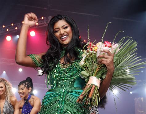 natasha joubert crowned miss south africa 2023 smile 90 4fm