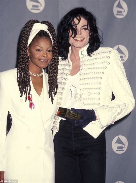 Michael Jacksons Pregnant Sister Janet Is On Bed Rest As Due Date