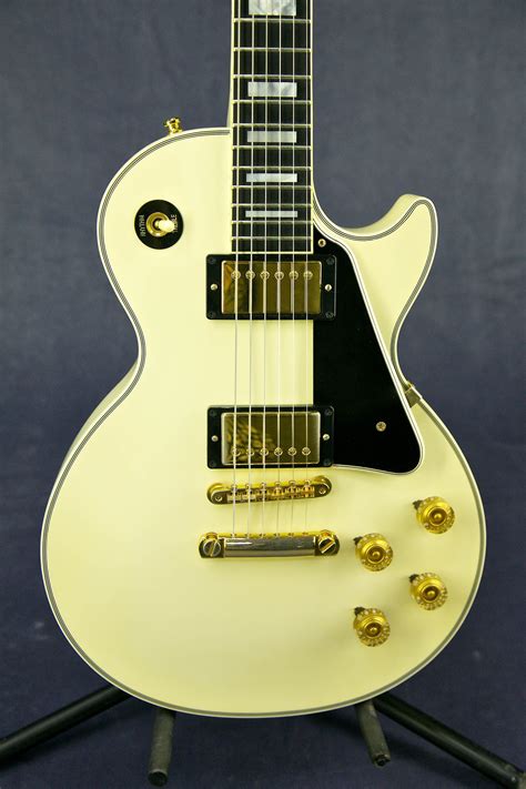 Купить Gibson Les Paul Custom White